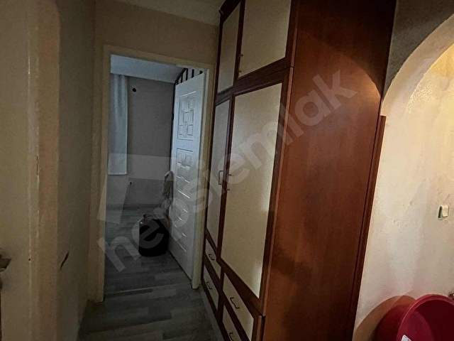 Y.YIL ESKİ KARAKOL CİVARI 3+1 K.MUTFAKLI EKSTRALI FULL DAİRE!! - Görsel 9