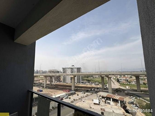 YERDEN ISITMALI KAPALI OTOPARKLI GENİŞ KİRALIK LÜKS 1+1 DAİRE - Görsel 3