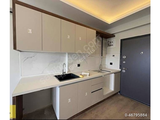 YERDEN ISITMALI KAPALI OTOPARKLI GENİŞ KİRALIK LÜKS 1+1 DAİRE - Görsel 11