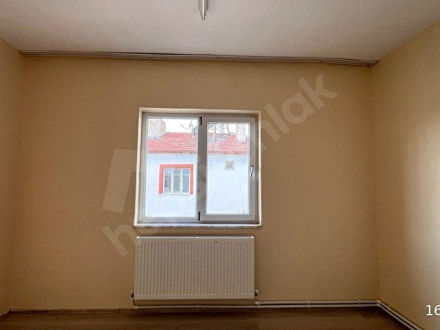 YENİ HASTANE BÖLGESİNDE SATILIK UYGUN FİYATLI & BAKIMLI 2+1 ÜST KAT DAİRE - Görsel 9