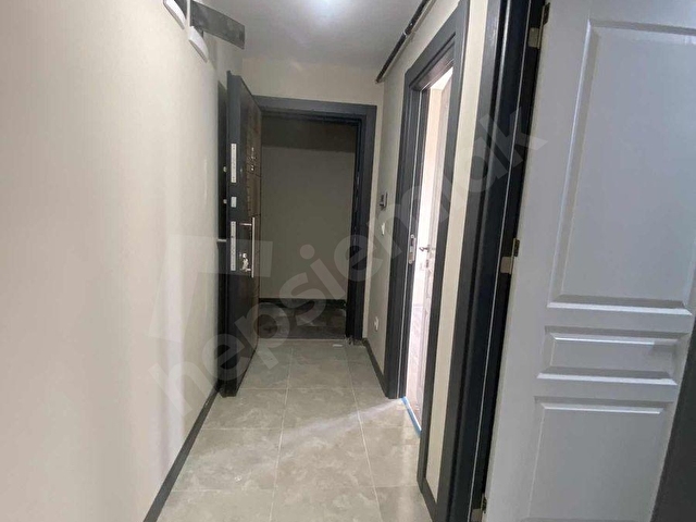 EVAX GAYRİMENKULDEN SIFIR DAİRE CADDEYE YAKIN ARA KAT - Görsel 3