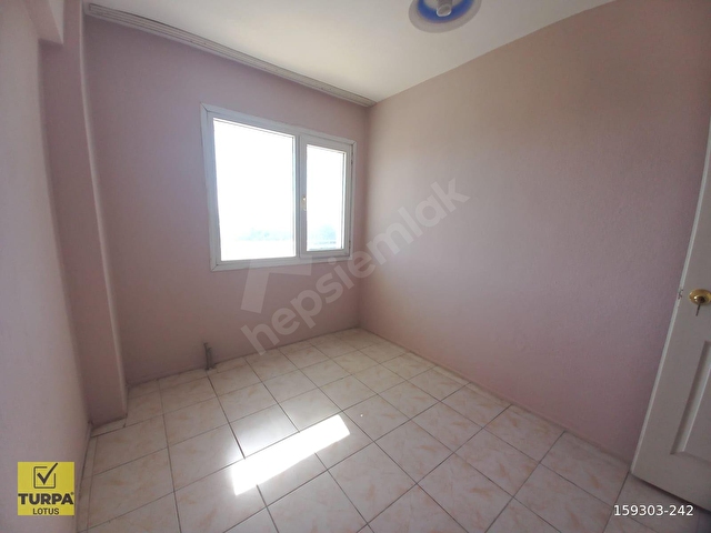 Turpa Lotustan Site İçerisinde 3+1 Ebeveyn Banyolu Kiralık Daire - Görsel 18