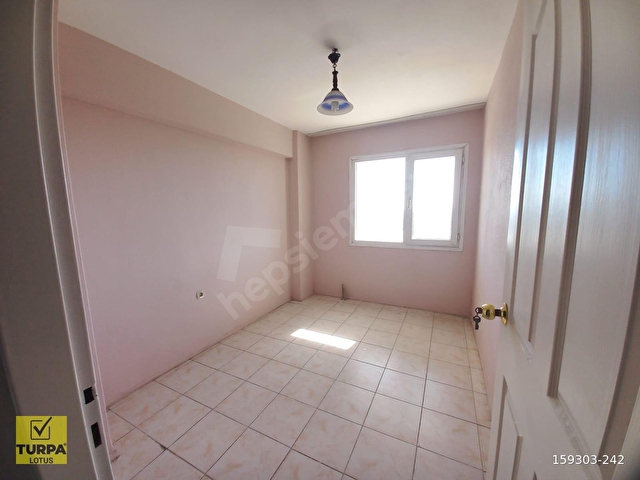 Turpa Lotustan Site İçerisinde 3+1 Ebeveyn Banyolu Kiralık Daire - Görsel 19