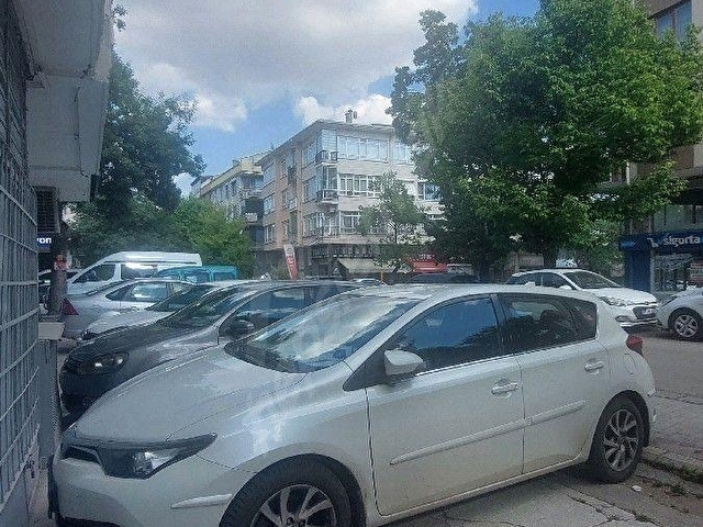 AKIN CADDESİNDE 1.KAT ÖN CEPHE OFİSE UYGUN YENİ ADLİYE VE BELEDİYEYE YÜRÜME MESAFESİ 4+1 DAİRE - Görsel 5