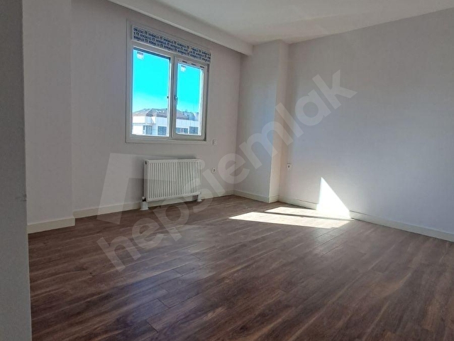 ÇATALÇEŞMEDE CADDEYE ÇOK YAKIN SIFIR 4+1 DENİZ MANZARALI TERASL - Görsel 10