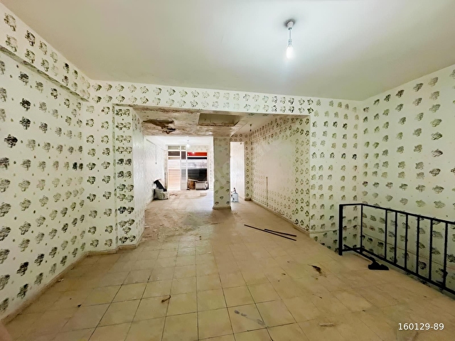 YENİKENTDE DEPOLU SATILIK 245MT² DÜZ GİRİŞ 2 KATLI DÜKKAN - Görsel 4