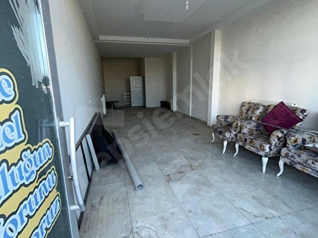 ŞEHİR HASTANESİ KARŞISINDA 80M2 SATILIK BODRUMLU DÜKKAN - Görsel 4