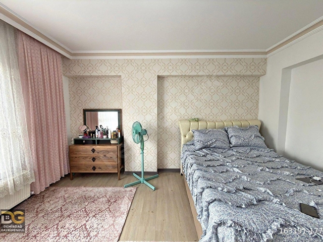 CADDE ÜZERİNDE 3+1 145M2 SATILIK ARA KAT DEMİRDAĞ GAYRİMENKULDEN - Görsel 20