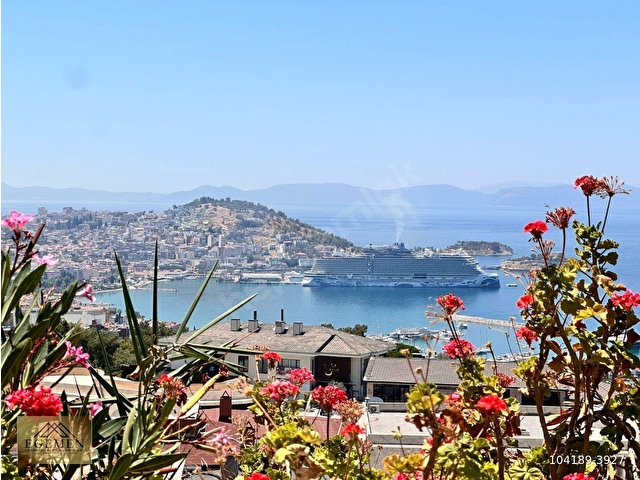 Kuşadasında full deniz manzaralı masrafsız satılık daire