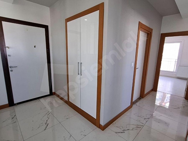 BEYZADE KEBAP CİV.FULL EXT.D.GAZLI HATASIZ CEPHELERİ AÇIK KİRALIK DAİRE - Görsel 18