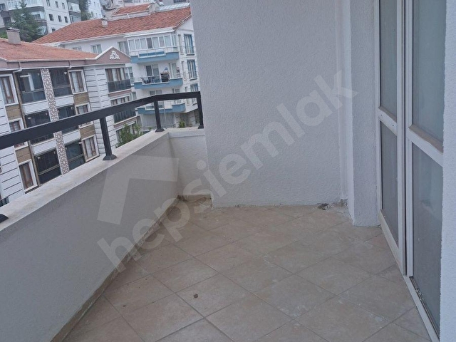 CEVİZLİDERE 1112 CADDEDE SATILIK DUBLEKS 6+2 4.KAT ASANSÖRLÜ KAPALI OTO PARKLI MANTOLAMALI 2 BANYOLU - Görsel 14