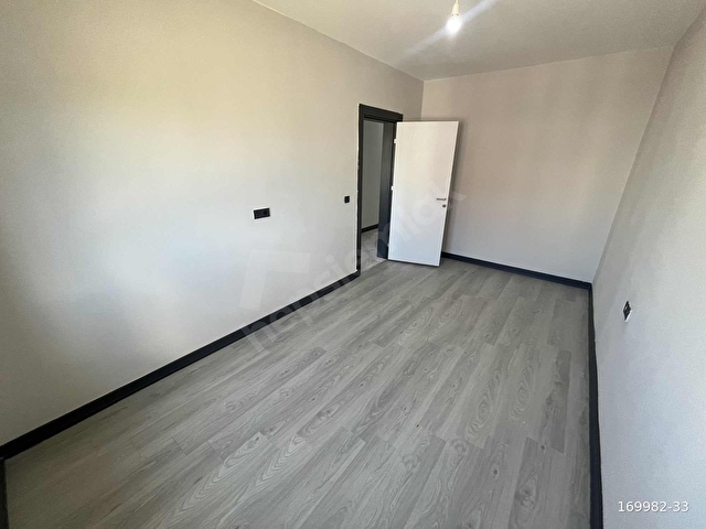 SEFERİHİSAR TOKİDE ÖNÜ AÇIK SATILIK 3+1 BORÇSUZ TEMİZ DAİRE - Görsel 28