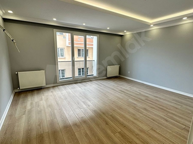 ÖZ-GÜLDEN KALE AVM TRAMVAY DİBİ 180 M2 DUBLEX 4+1 SIFIR BOŞ