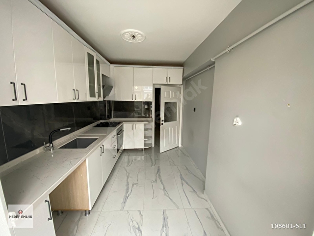 HEDEF EMLAKTAN 3+1 MASRAFSIZ M2 GENİŞ MERKEZİ KONUM FIRSAT DAİRE - Görsel 4