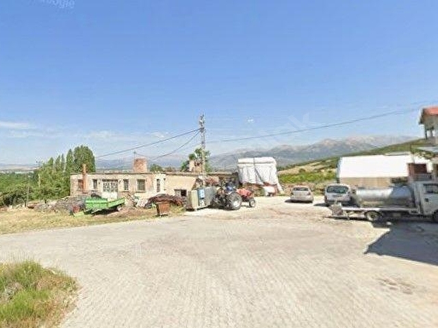 ISPARTA MERKEZ BÜYÜKGÖKÇELİ KÖYÜNDE 2 AYRI TAPU 126 M2 SATILIK ARSA - Görsel 2