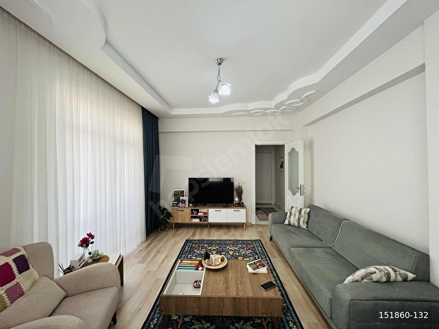 ŞAHİNTEPEDE SATILIK BAKIMLI UYGUN SATILIK 2+1 DAİRE - Görsel 4