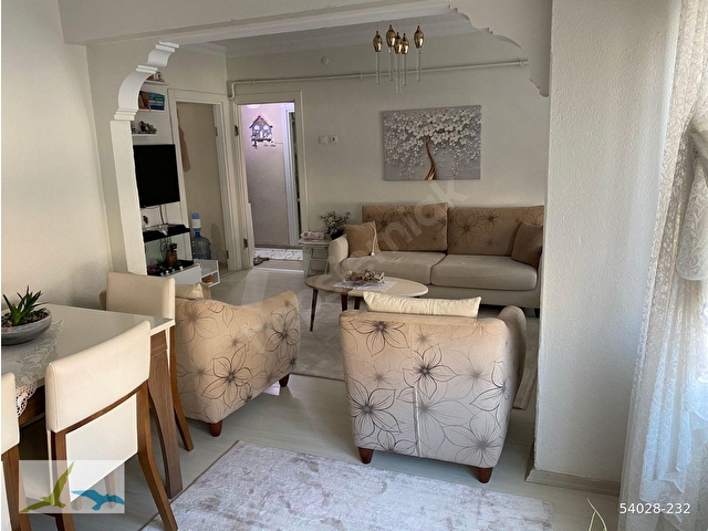ATATÜRK CAD. TAPU YANI, 110 M2, 2+L, 5.ASNS. ARA KAT, TEMİZ VE DENİZ MANZ.DAİRE SATILIKTIR. - Görsel 5