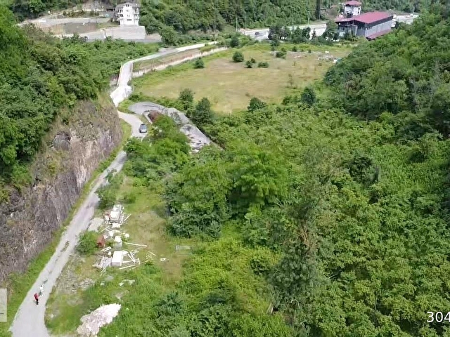 Trabzon Yomra İlçesinde Satılık Ticari İmarlı Arsa - Görsel 12