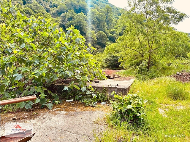 Trabzon Yomra İlçesinde Satılık Ticari İmarlı Arsa - Görsel 10