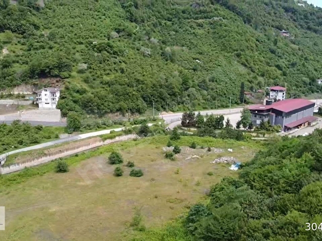 Trabzon Yomra İlçesinde Satılık Ticari İmarlı Arsa