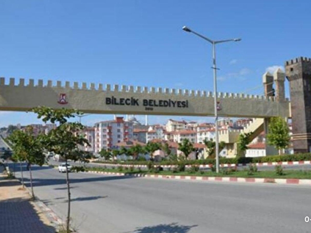 Bilecik Merkezde Ana Yola Yakin Aile Ici Kiralik Daire 0 35925194 Hurriyet Emlak