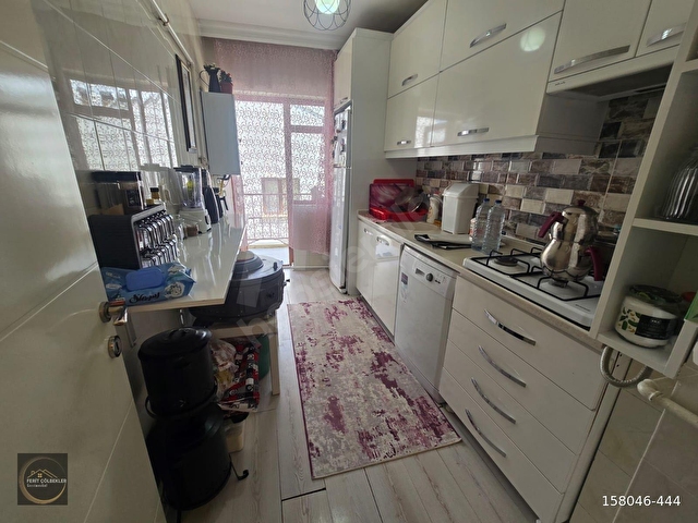 23 NİSAN MAHDE 3+1 MANZARALI CADDE YAKINI 2.KAT YAPILI DAİRE!!! - Görsel 3