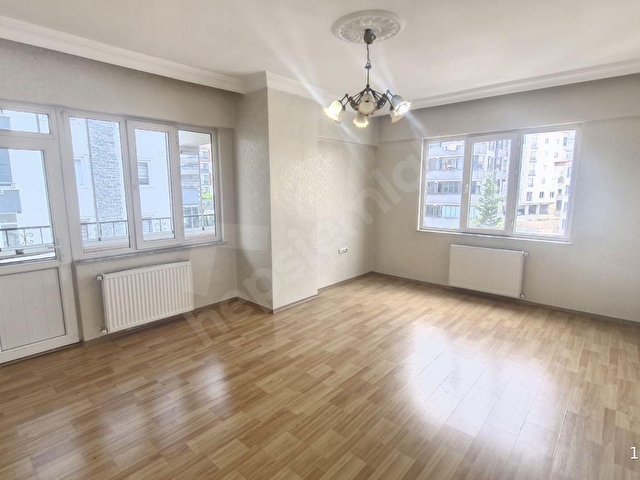 YMZDEN YEDİTEPEDE KİRALIK 3+1 TERTEMİZ ARAKAT BAKIMLI DAİRE.