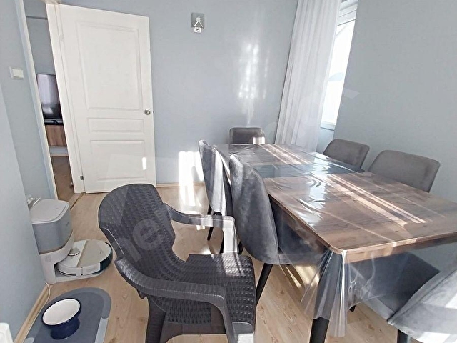 FAVORİMDEN HARBİYE MAHALLESİNDE, EN ÜST KATTA, TAMAMEN GÜNEŞ ALAN 2+1 SATILIK DAİRE - Görsel 14