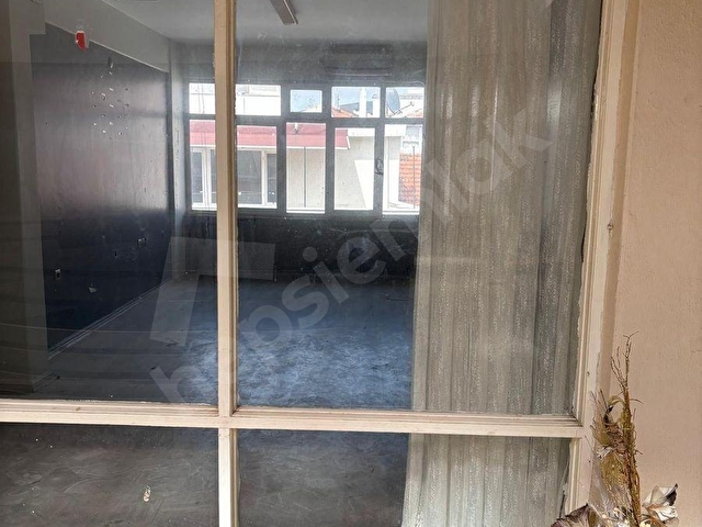 ÇANAKKALE ÇARŞIDA PASAJ İÇİ KİRALIK OFİS - Görsel 5