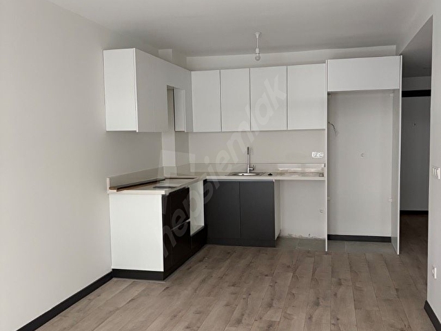 2+1Metrobüse 4 DK 7/24Güvenlikli Diare - Görsel 11