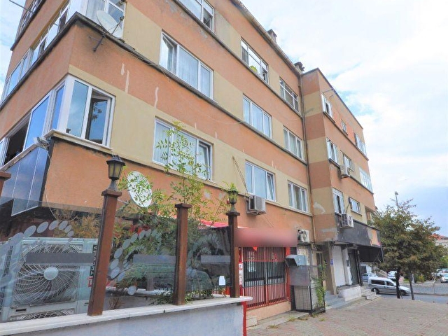 Istanbul House Dan Bahcelievler Cadde Uzerinde Satilik Arsa 114218 517 Hurriyet Emlak