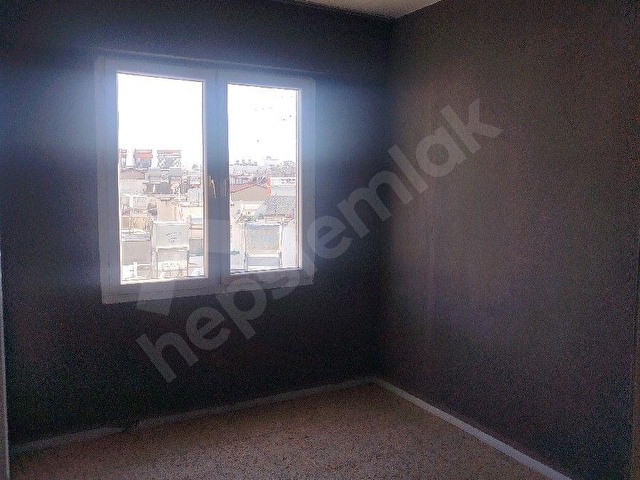 ŞEHİR MERKEZİ DOKTORLAR CADDESİ ÜZERİNDE 3+1 SATILIK DAİRE - Görsel 14