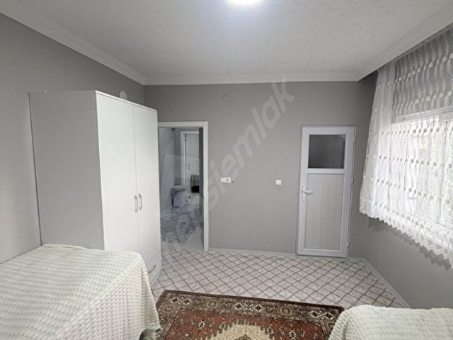 GAZİKÖYÜ’NDE 1.000 m² ARSA İÇERİSİNDE GENİŞ 3+1 MÜSTAKİL EV - Görsel 30