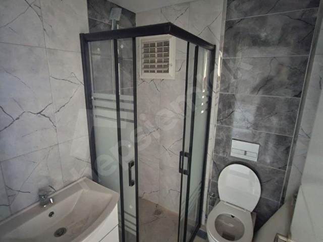 GÜRSELPAŞA/BEGOVİÇ BLV YKN 3+1-K.OTOPARKLI HAVUZLU SIFIR DAİRE - Görsel 11