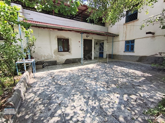 BAKLAN MERKEZDE SATILIK 1365M2 ARSA İÇİNDE 3 ADET EV VE DEPO - Görsel 8
