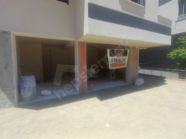 ÇEKMEKÖY MİMAR SİNANDA EMSALSİZ KİRALIK DÜKKAN - Görsel 9