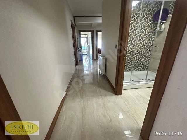 Bağlıca Mermeroğlu Caddesi Kapalı Otoparklı Sitede Kiralık 3+1 Daire - Görsel 13
