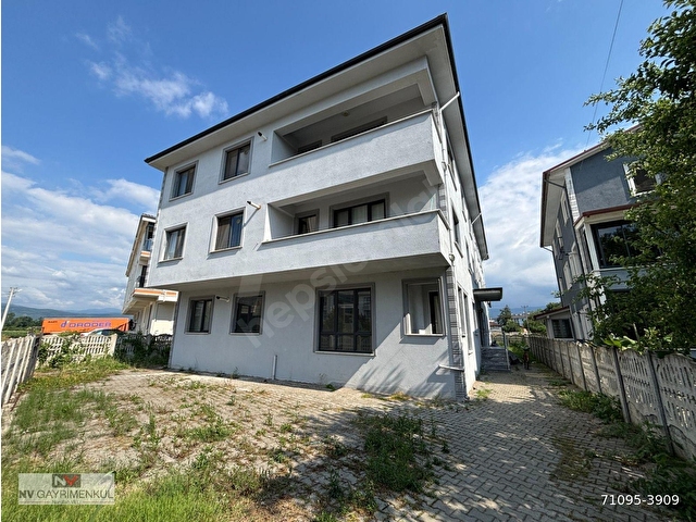 DERELİ TÜTÜNCÜ-METEK SINIRINDA 2+1 80 M2 KİRALIK DAİRE