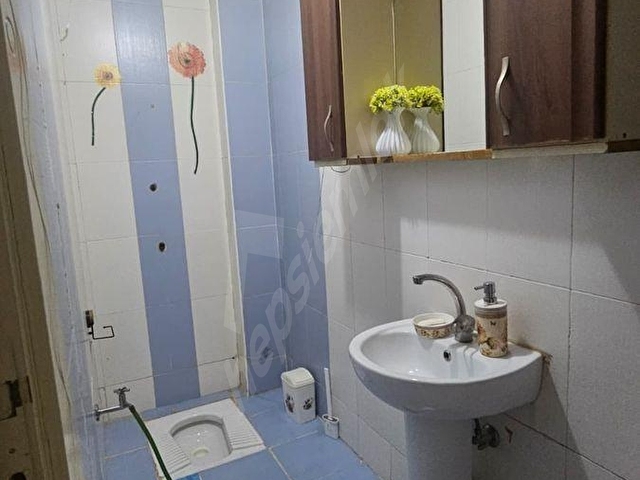 ÜNİVERSİTE MEYDANDA 2+1 BALKONLU YÜKSEK GİRİŞ DAİRE - Görsel 12