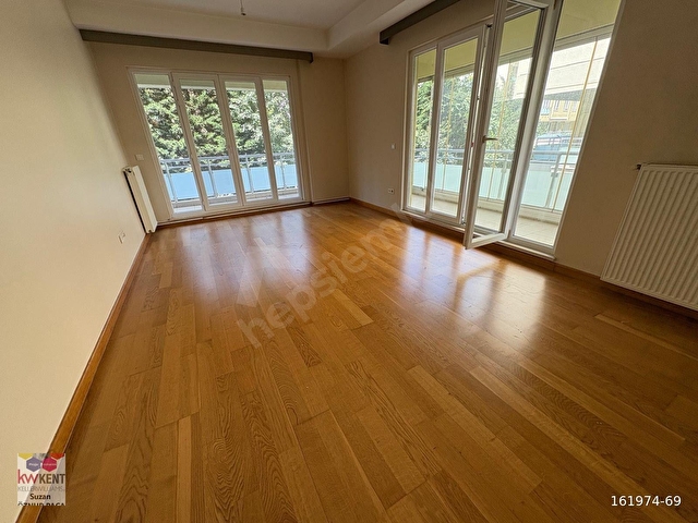 KwSuzan Mahalle İstanbul Çift Balkonlu ,Köşe daire 2+1 Kiralık