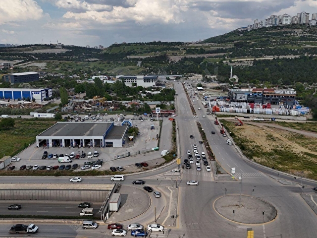 TR Invest İş Merkezinde Ön Cephe 2+1 100 m² Kiralık Sıfır Ofis - Görsel 13