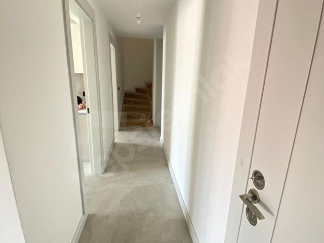 KIZILAY YENİ BİNA SIFIR DAİRE KAPALI OTOPARK DUBLEX 4+1 ÇİFT ASANSÖR  KOMBİLİ MANZARALI - Görsel 5