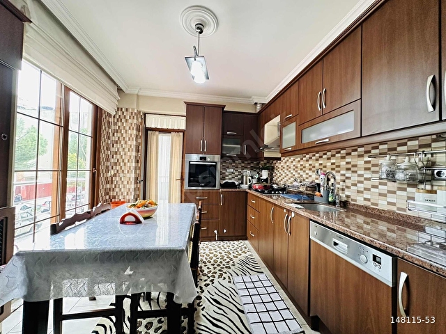 MİLAS ÇARŞISININ TAM MERKEZİNDE SATILIK 3+1 DAİRE - Görsel 7