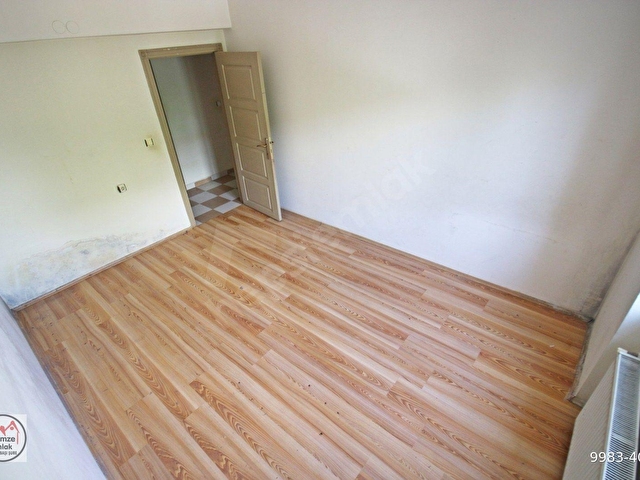 GAMZE EMLAKTAN MALAZGİRTTE^ALTTA DAİRE^KÖŞE BİNA MASRAFSIZ 2+1 - Görsel 14