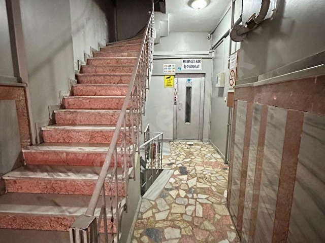 MECİDİYEKÖY’DE 270 m2 ARA KAT ASANSÖRLÜ - Görsel 12
