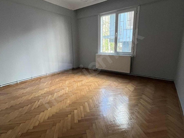 Üsküdar Çiçekçide Kiralık Geniş 3+1 Daire - Görsel 20