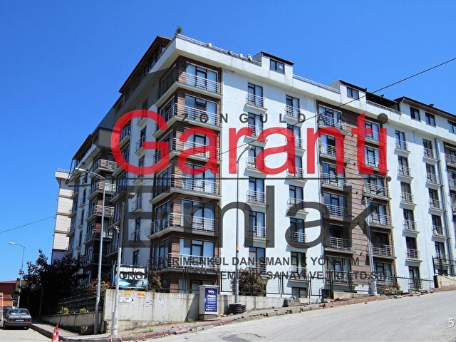 ZONGULDAK GARANTİ EMLAKTAN RESEPSİYON HİZMETİ OLAN LİKMANDA ARA KAT EŞYALI 1+1 KİRALIK DAİRE - Görsel 15