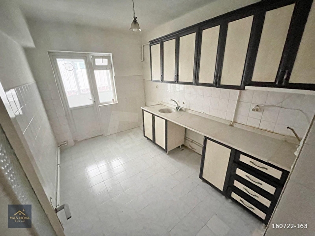KAPLAN SKTA GENİŞ KULLANIŞLI OKUL KARŞISINDA 3+1 KİRALIK DAİRE - Görsel 30
