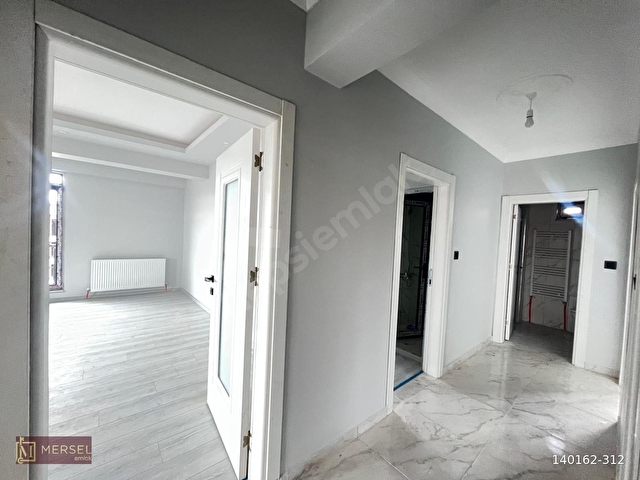 MERSEL EMLAKtan BAHÇELİEVLER MAH.SATILIK 3. KAT 2+1 YOLA CEPHE DAİRE - Görsel 15