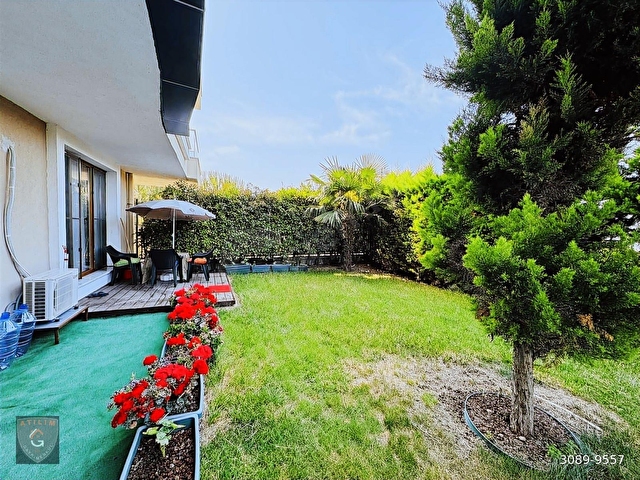 Büyükçekmecede villa tadında sitiçi bahçe katı eşyalı 3+1 daire - Görsel 3